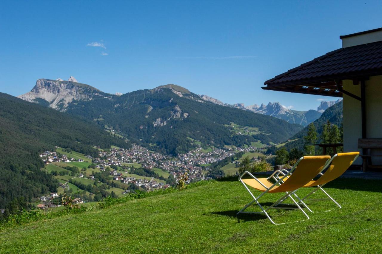 Chalet Alpina Ortisei Eksteriør billede